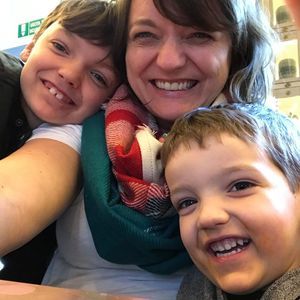 Meet your Posher, Jennifer